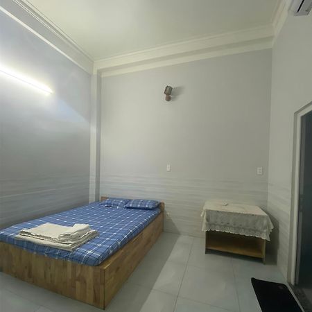 Nha Nghi Loc Phat 68 Thuan An Екстериор снимка