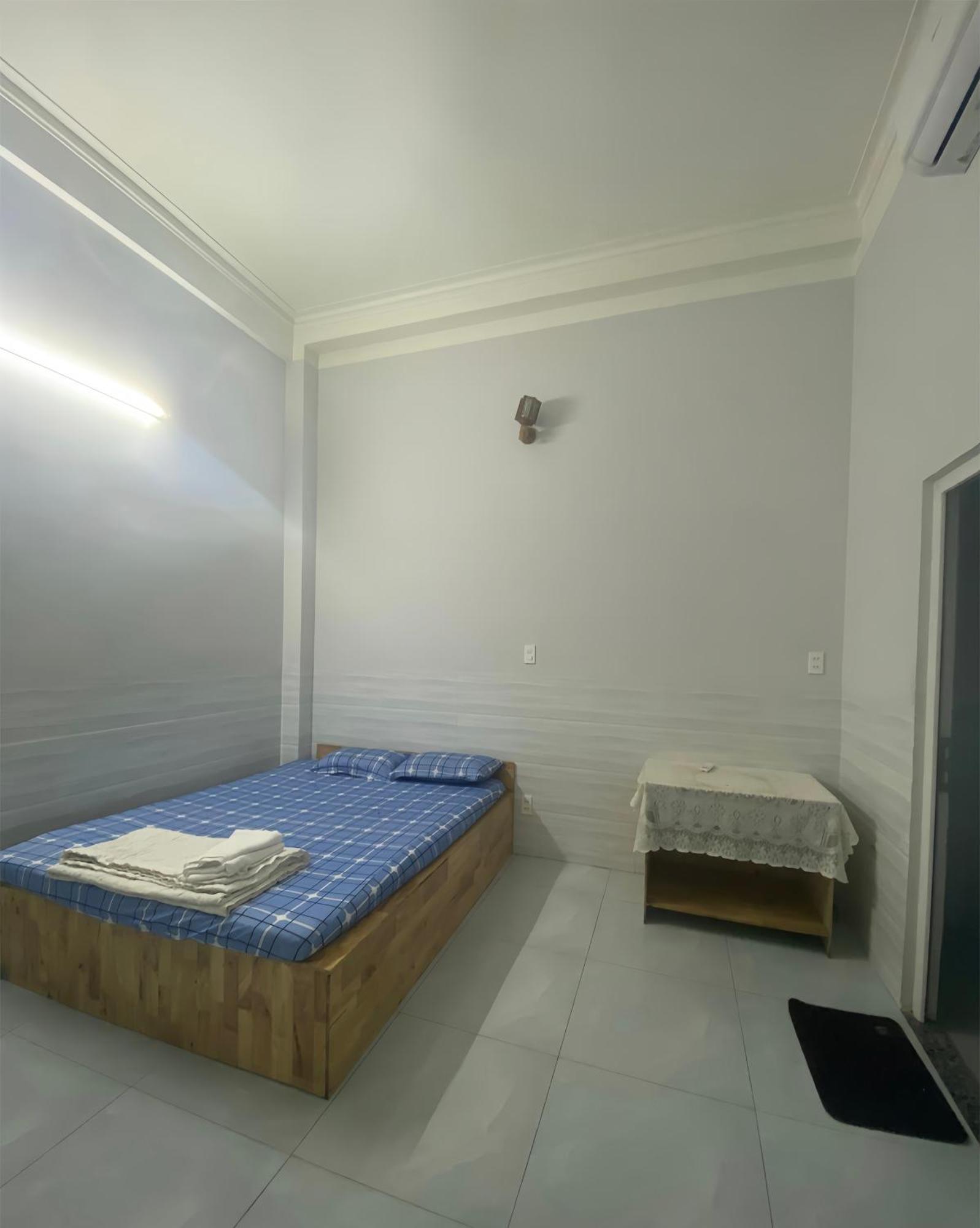 Nha Nghi Loc Phat 68 Thuan An Екстериор снимка